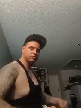 ThickaThuckDick07 online show from May 17, 12:56 pm