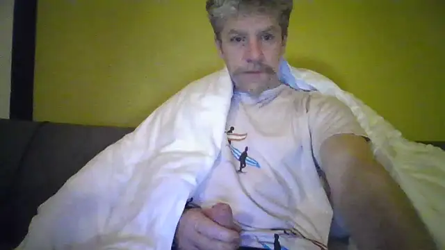Snapshot of chiichii23 chatting on January 28, 10:56 pm chiichii23 online show from January 28, 10:56 pm