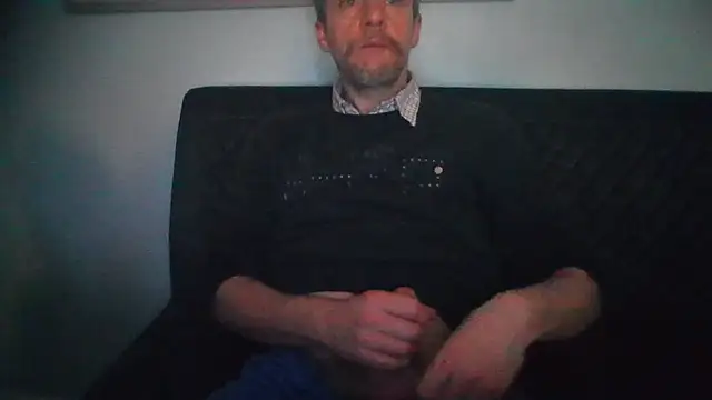 Snapshot of chiichii23 chatting on February 26, 10:29 pm chiichii23 online show from February 26, 10:29 pm