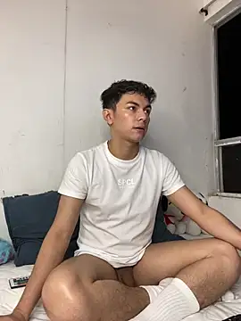 Caydensmit online show from February 28, 5:28 am