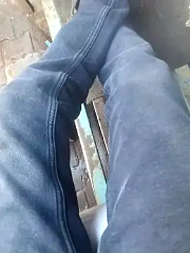 xx couple online show from February 20, 10:50 am