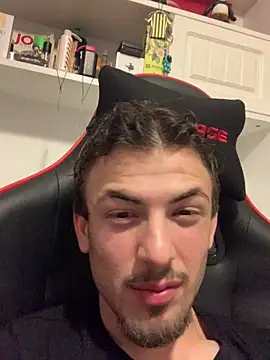 cengizbora online show from February 3, 8:47 pm