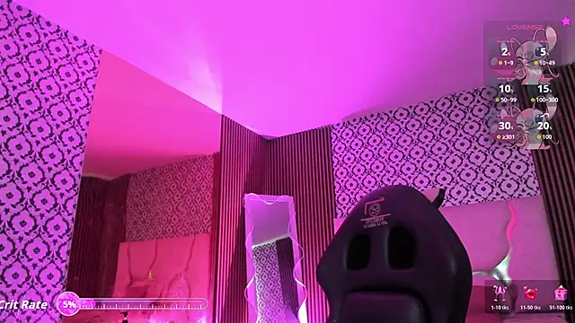 NOOAH TAY online show from April 11, 7:06 pm