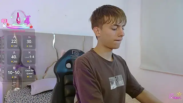 EVAN TAY online show from March 21, 3:54 am