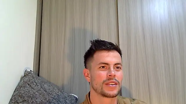 jordan fox online show from January 31, 11:14 pm