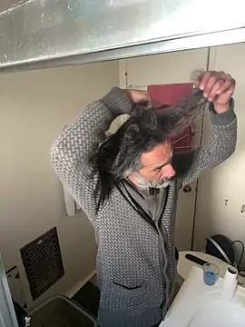 DaddyScorpio78 online show from March 5, 7:32 pm