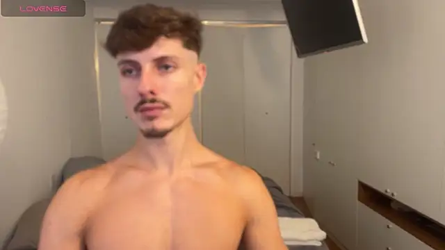 vitoraugustoxxx online show from February 26, 5:14 pm