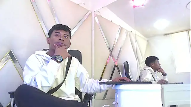 TonnyMarck online show from February 21, 7:48 pm