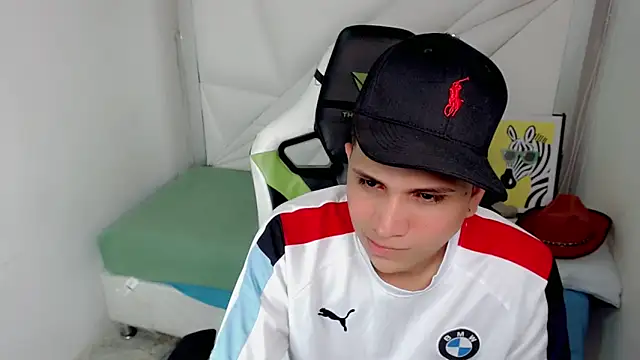 Black diamondd  online show from February 13, 3:06 pm