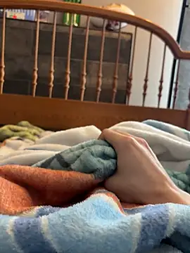 CollegeBull19 online show from February 23, 7:15 pm