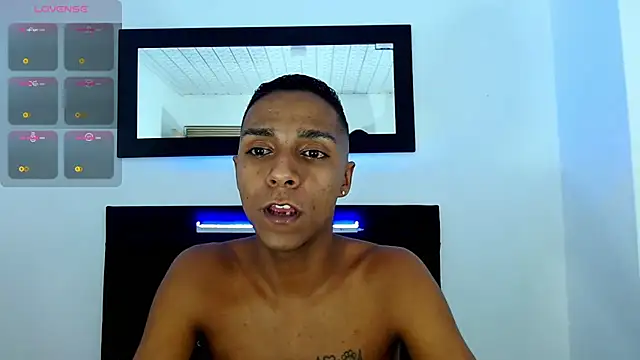 hotboyluxe online show from July 3, 5:35 am