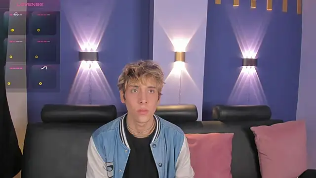 DannyParker  online show from February 15, 7:03 am