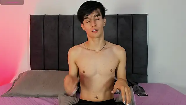 axxxel twink online show from April 14, 2:55 am