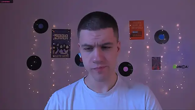 neo raze online show from March 8, 9:30 pm