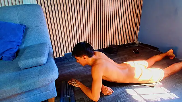 Aron pulse online show from February 26, 2:18 pm