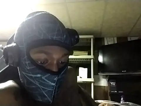 ProveYourLoyalty2 online show from March 31, 9:44 am