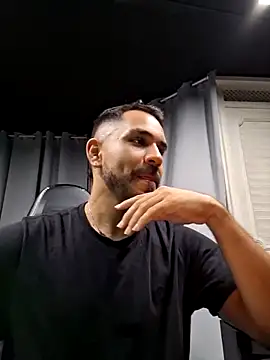 noa desire online show from March 6, 5:15 am