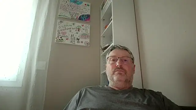 doudou310 online show from February 26, 5:03 pm