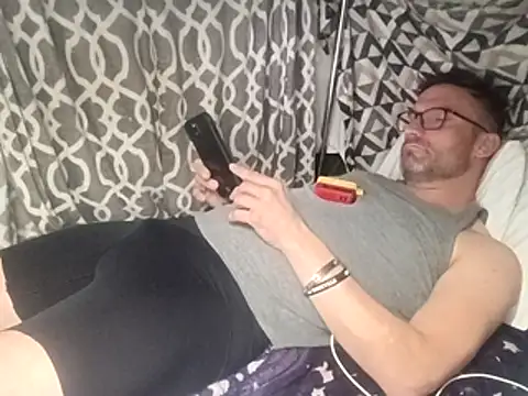 CashDaddyxx online show from March 3, 11:33 pm