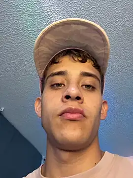 Lucas her online show from April 22, 11:42 pm