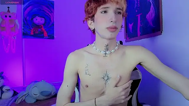 golden twink  online show from March 21, 6:06 am