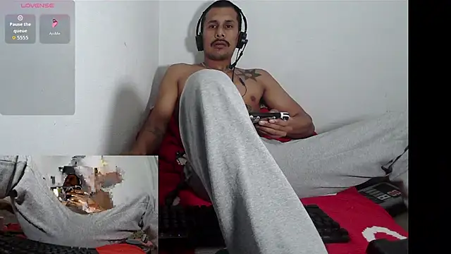 saddad714 online show from March 18, 12:46 am