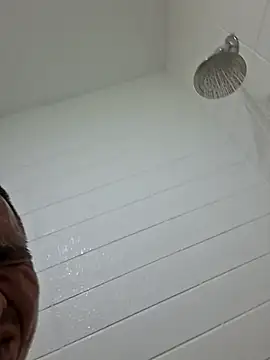 bigbooietx online show from April 16, 5:13 pm