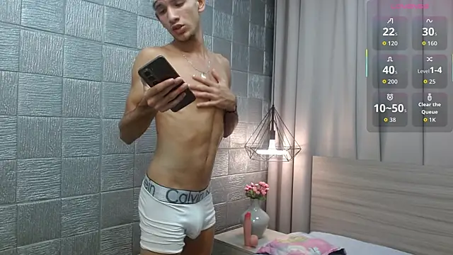 JDWhite18 online show from April 15, 10:10 pm