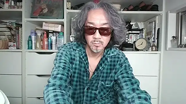 MtaS1 online show from March 27, 3:35 pm