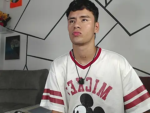 cooper shiro online show from April 4, 7:22 pm