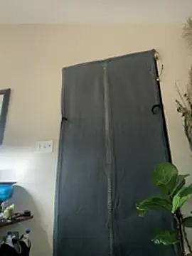 SwordStallionVibes online show from February 19, 4:36 pm