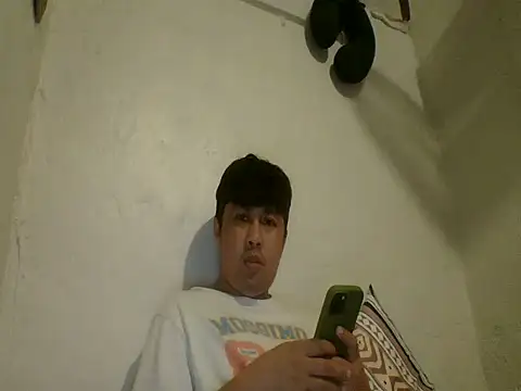 mattyXthridy online show from August 7, 12:56 pm