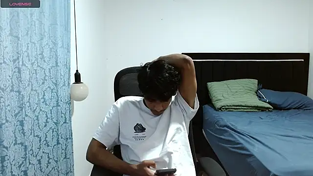 Pedestal diamant online show from March 12, 12:18 am