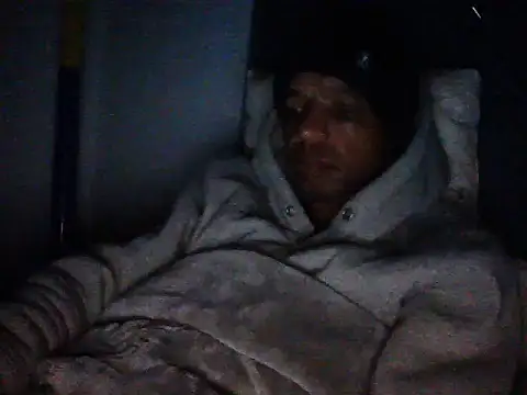 lavelle26 online show from April 22, 7:40 pm