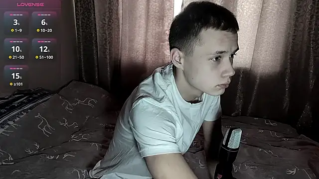 Lisa couplee online show from February 11, 12:10 pm