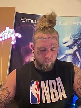 Smokebluntafterblunt online show from June 15, 2:42 pm