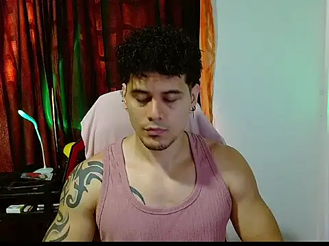 Logan0626 online show from March 14, 8:38 pm