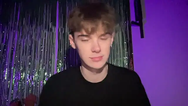 YourMilkyGuy online show from February 25, 5:47 pm