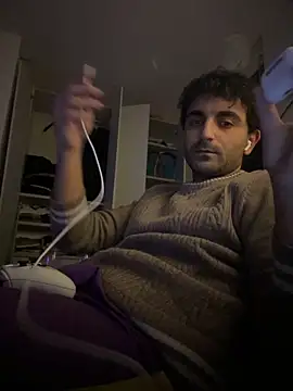 elia2711 online show from February 12, 2:06 am