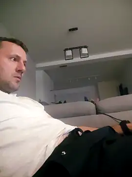 defaktor online show from March 20, 8:23 pm