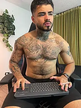 Benjii Carter1 online show from June 26, 12:58 am