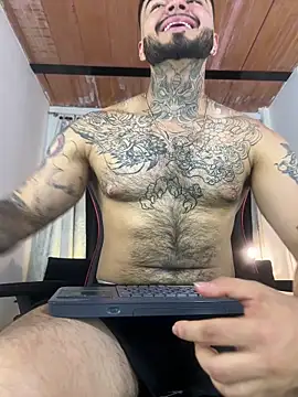 Benjii Carter1 online show from March 21, 3:43 am