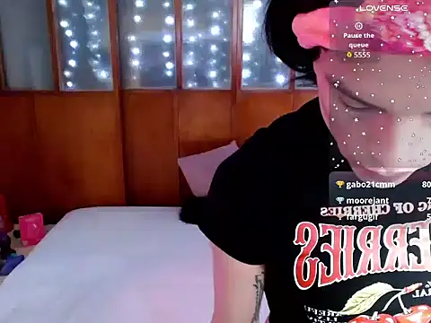 DanniHotBoy02 online show from February 24, 4:19 pm