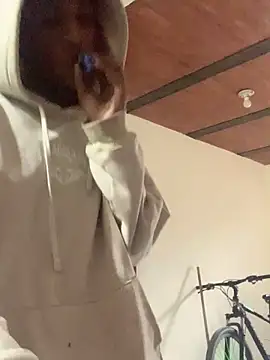 mondacuo3000 online show from February 14, 2:23 pm