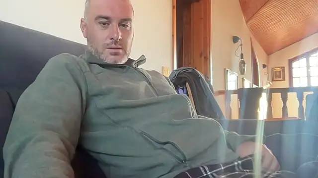 marcovik1 online show from February 17, 9:41 am