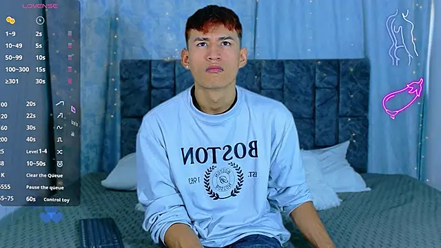 NicolasTorrez online show from March 21, 9:08 pm