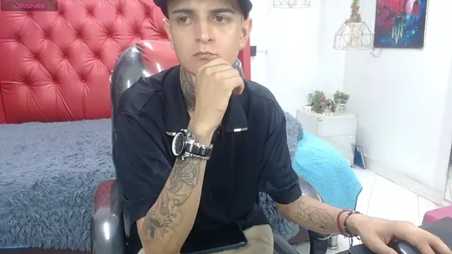 benjamin anthony online show from April 3, 3:25 am