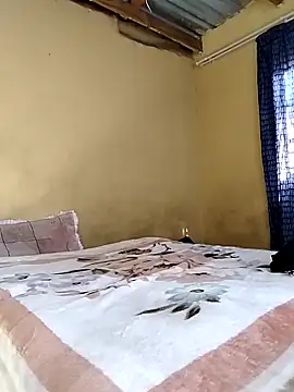 Breezyvikky online show from June 13, 8:12 am