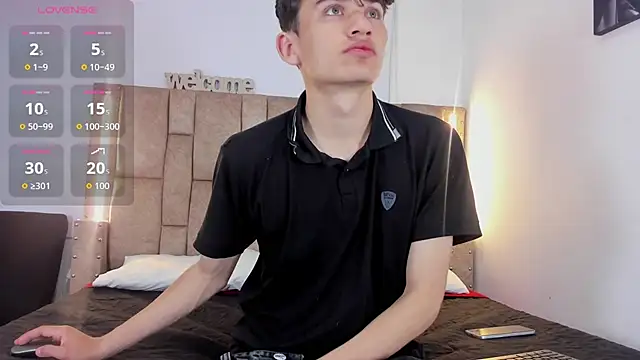 Noir Sebas online show from April 7, 3:39 am