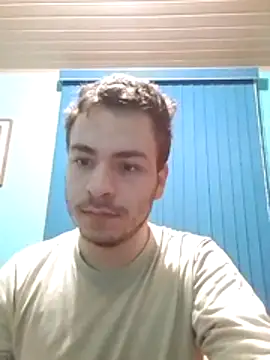 vinicius ribas online show from May 2, 9:06 pm